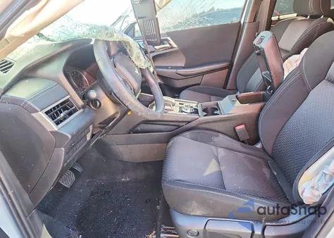 2024 Mitsubishi Outlander Es z USA, uszkodzony, nr VIN JA4J3UA80RZ008965